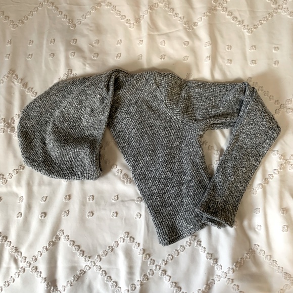 Fashion Nova Grey Cropped Hooded Long Sleeve - Picture 2 of 4